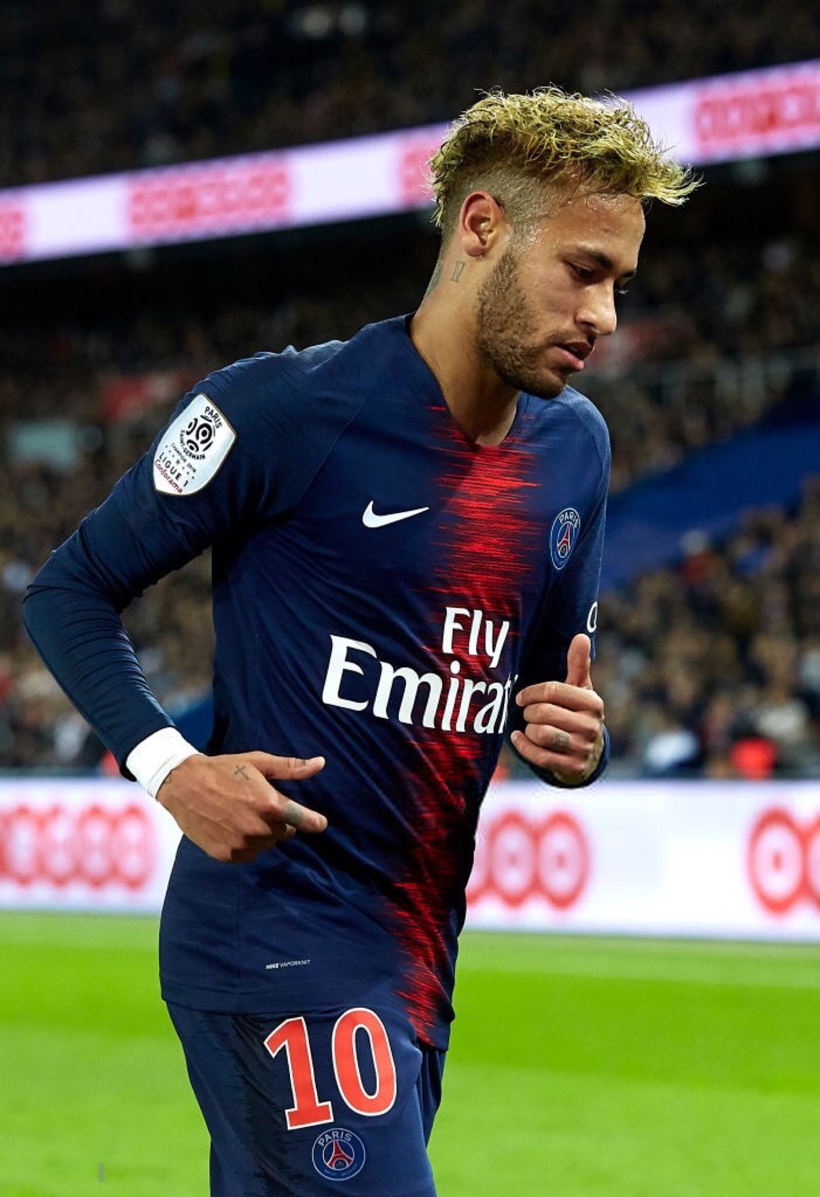 国服英雄联盟临时停机维护结束