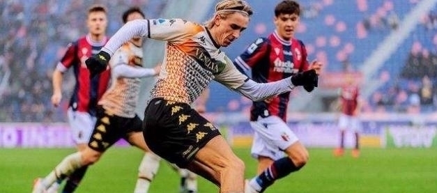 [中超]米内罗右路挑传 安德烈-路易斯送绝杀