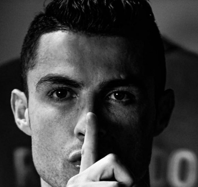 [CBA]“约老师”微微发力 詹姆斯无奈空砍