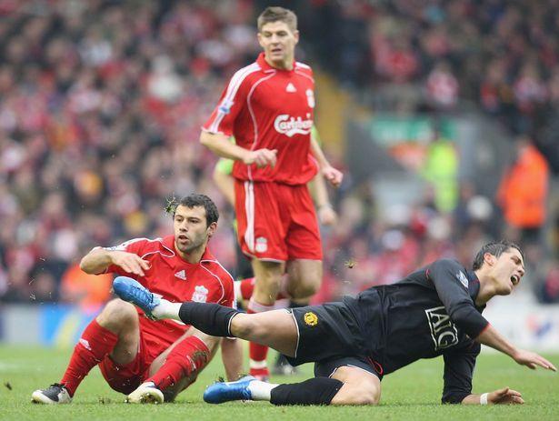 RNGM零封对手晋级三轮常规赛：ES含泪告别夏日，八冠“王朝陨落”